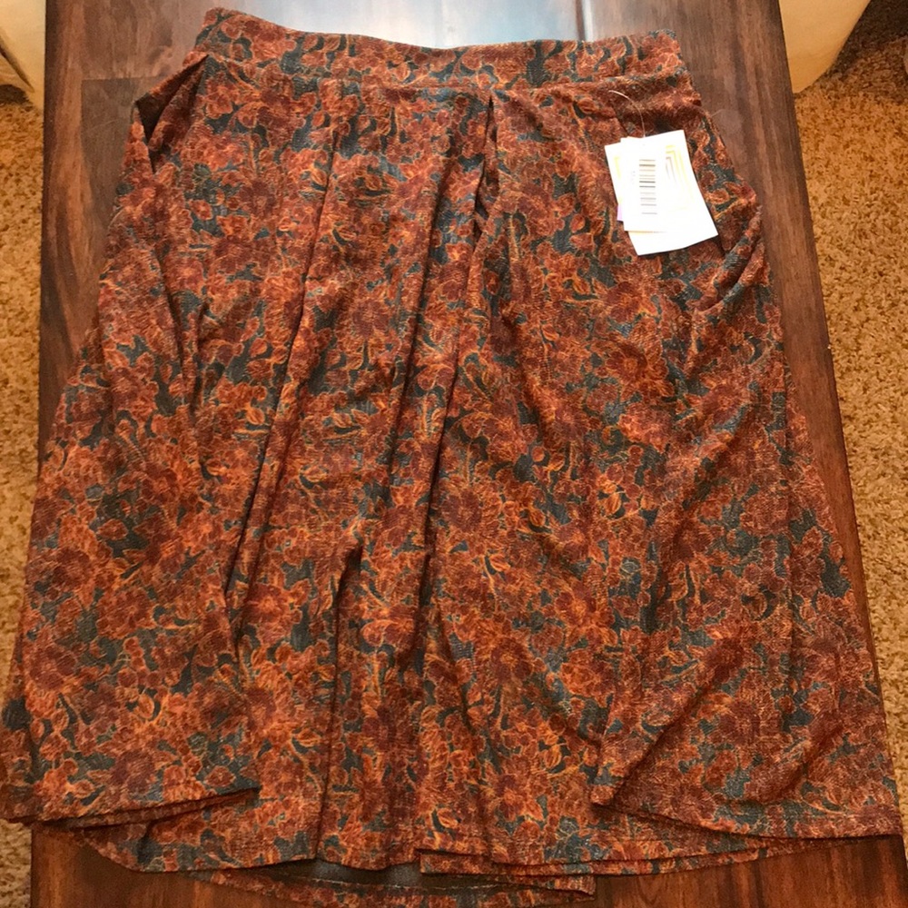 LuLaRoe Madison Size Medium